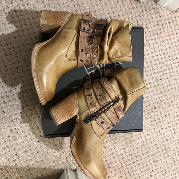 Freebird Blaine Brown Boots Sz 10 - Picture 3 of 7